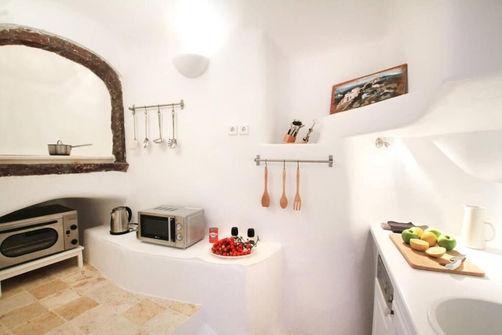 Dionyssos Cave House Villa Oía Eksteriør billede